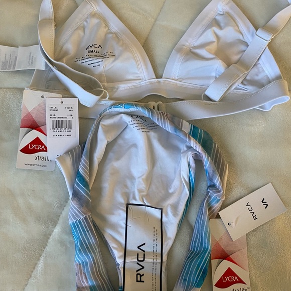 NEW🤍💙RVCA Bikini Set - Picture 4 of 6